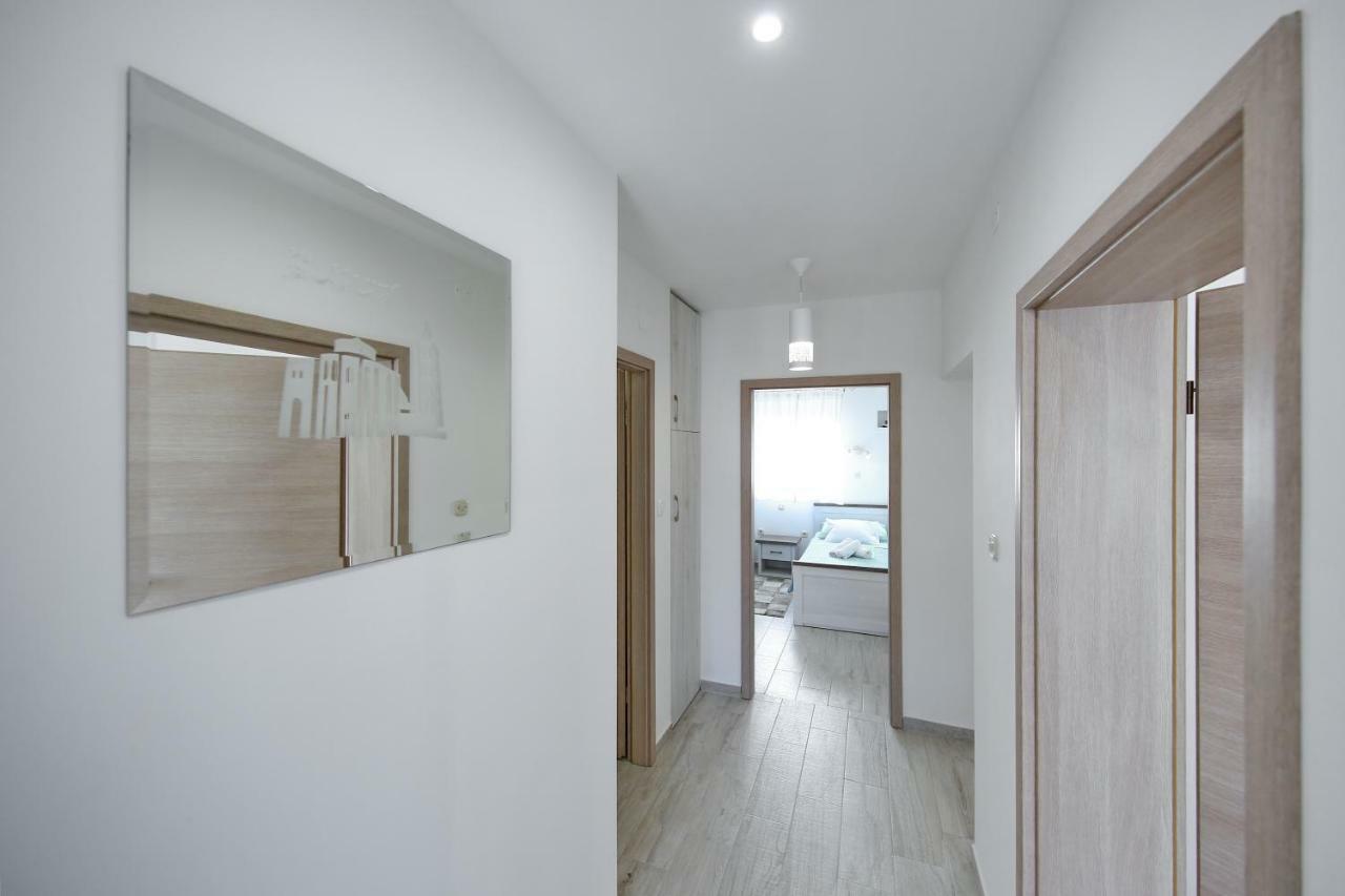 Apartment Nela Zadar Exteriör bild